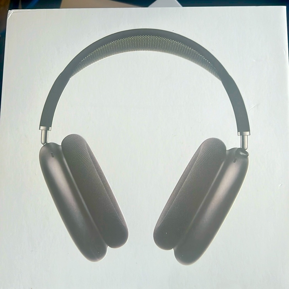 AirPods Max (used)